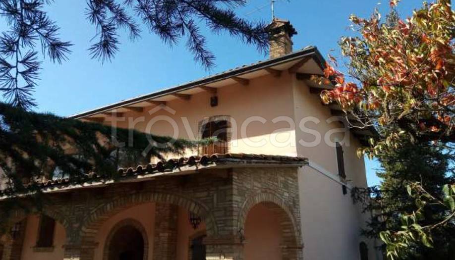 casa indipendente in vendita a Deruta in zona Ripabianca