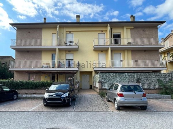appartamento in vendita a Deruta in zona Sant'Angelo di Celle