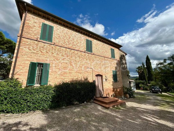 casa indipendente in vendita a Deruta in zona Fanciullata