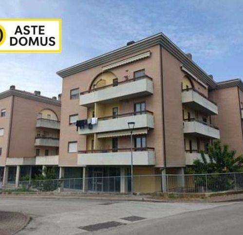 appartamento in vendita a Deruta in zona Casalina