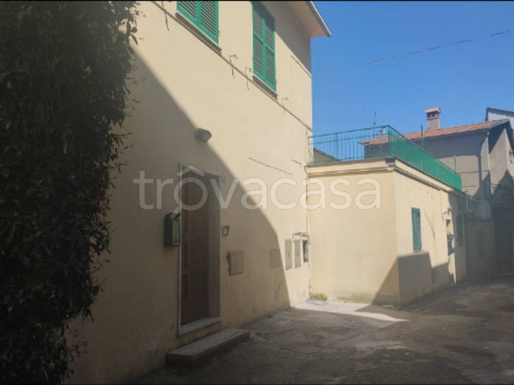 casa indipendente in vendita a Deruta