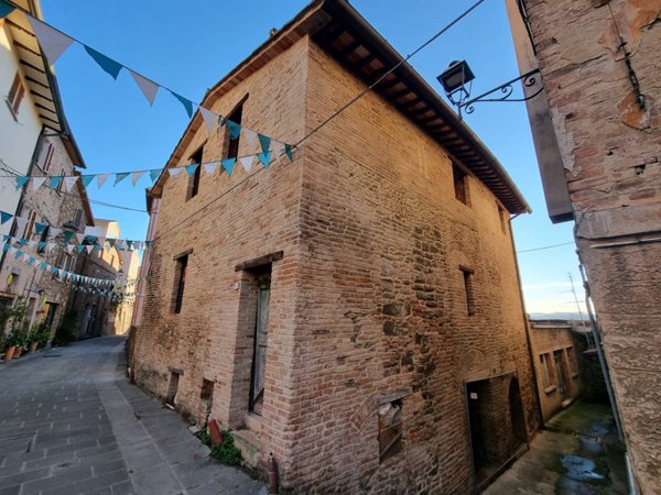 casa indipendente in vendita a Deruta