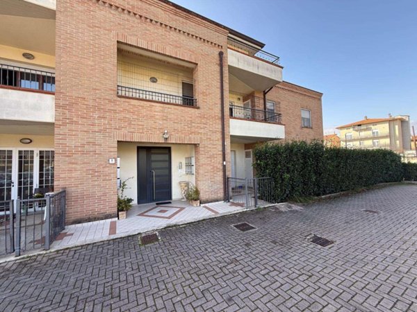 appartamento in vendita a Deruta in zona Ripabianca