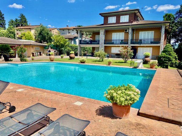 casa indipendente in vendita a Deruta