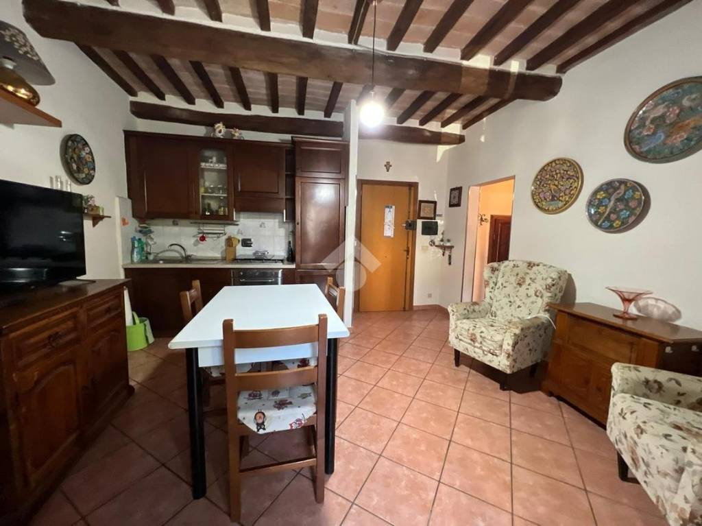 appartamento in vendita a Deruta in zona Casalina