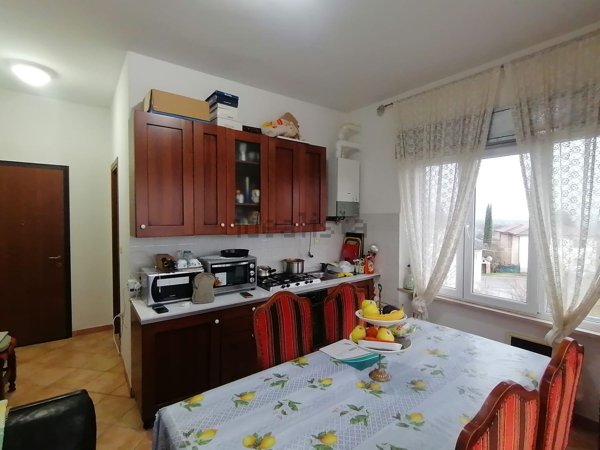 appartamento in vendita a Deruta in zona Ripabianca