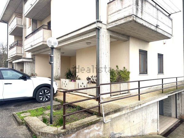 appartamento in vendita a Deruta in zona Sant'Angelo di Celle