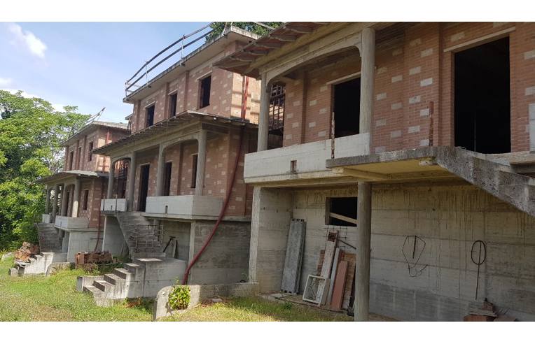 casa indipendente in vendita a Deruta