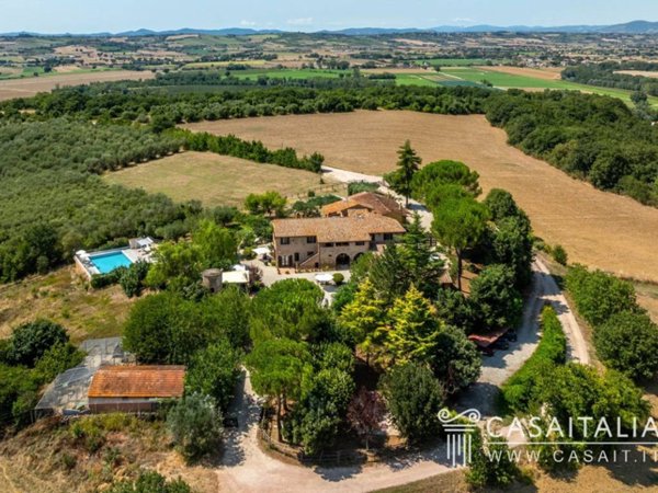 casa indipendente in vendita a Deruta