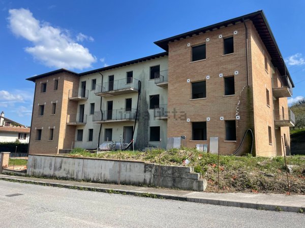 appartamento in vendita a Deruta in zona Casalina
