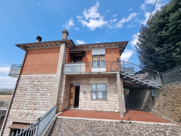 appartamento in vendita a Deruta in zona Ponte Nuovo