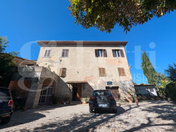 appartamento in vendita a Deruta in zona Sant'Angelo di Celle