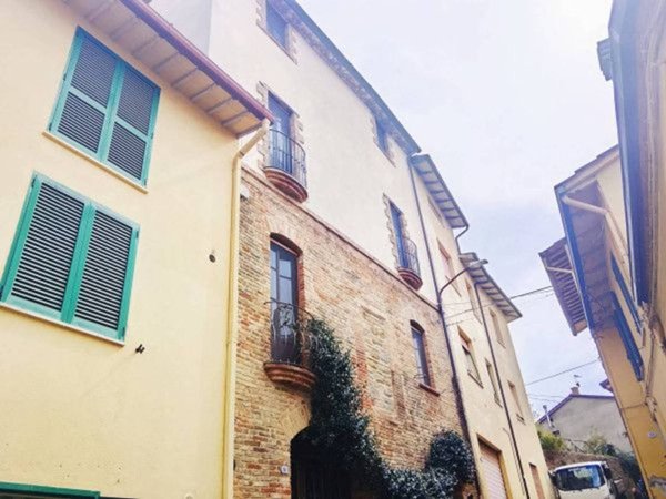 casa indipendente in vendita a Deruta
