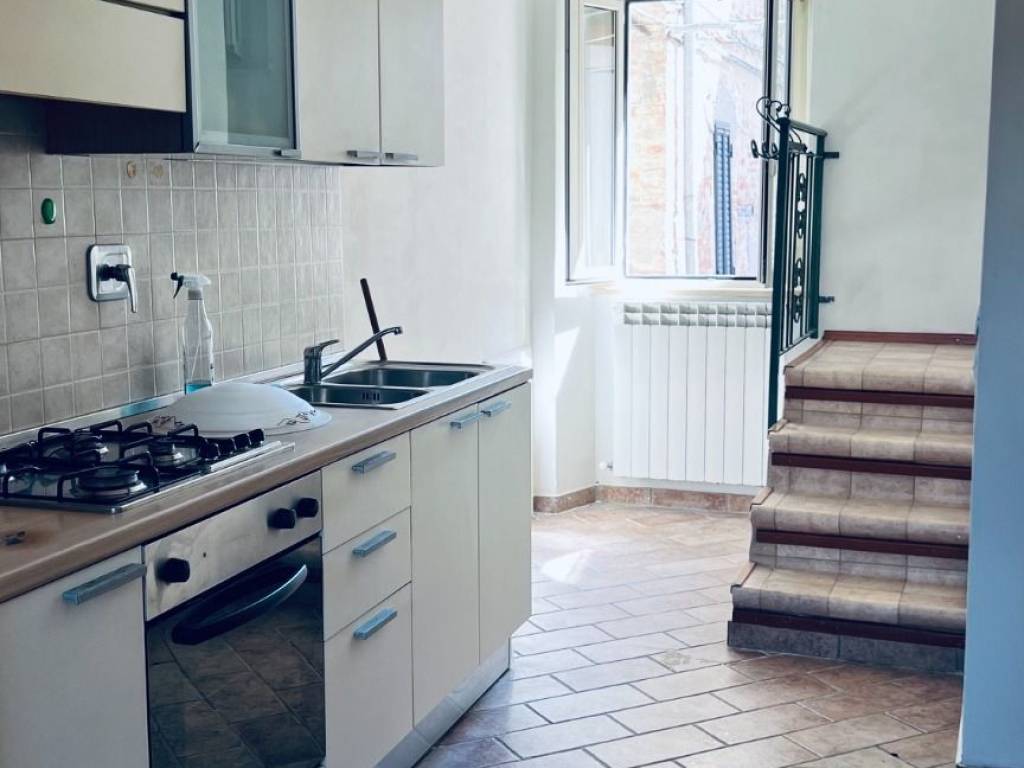 casa indipendente in vendita a Deruta in zona Casalina