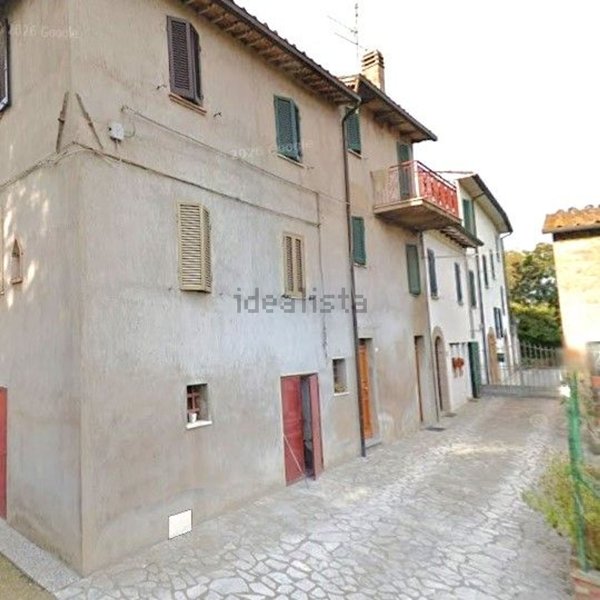 appartamento in vendita a Deruta in zona Ponte Nuovo