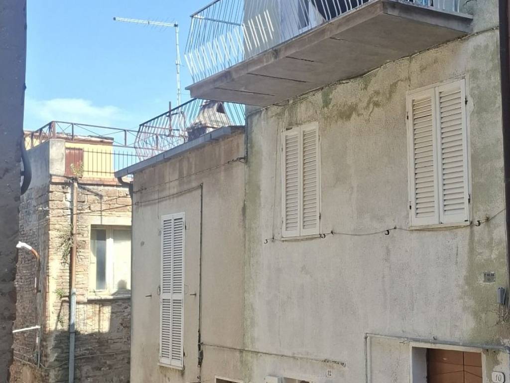 casa indipendente in vendita a Deruta