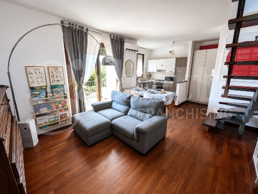 appartamento in vendita a Deruta in zona San Nicolò di Celle