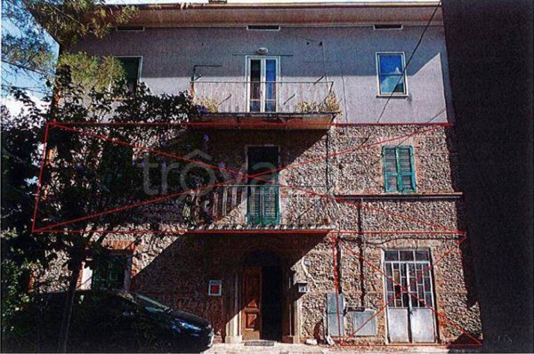 appartamento in vendita a Deruta in zona Fanciullata