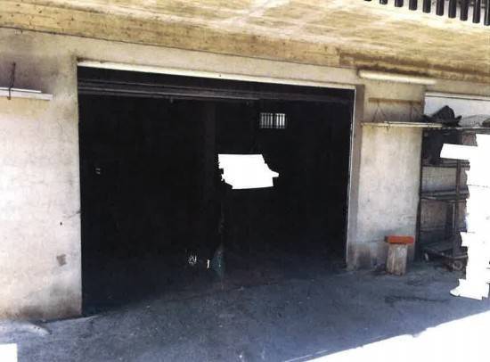 locale commerciale in vendita a Deruta