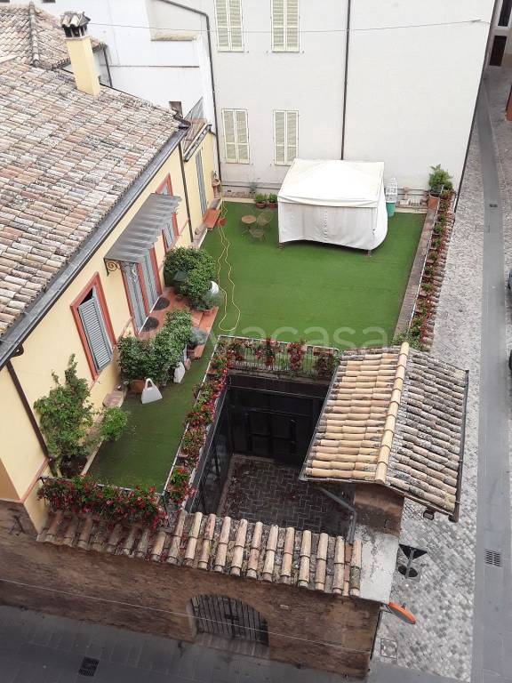 appartamento in vendita a Foligno in zona Camino