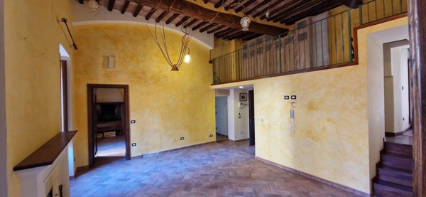 appartamento in vendita a Foligno in zona Camino