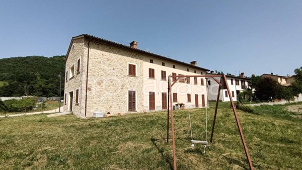 appartamento in vendita a Foligno in zona Camino