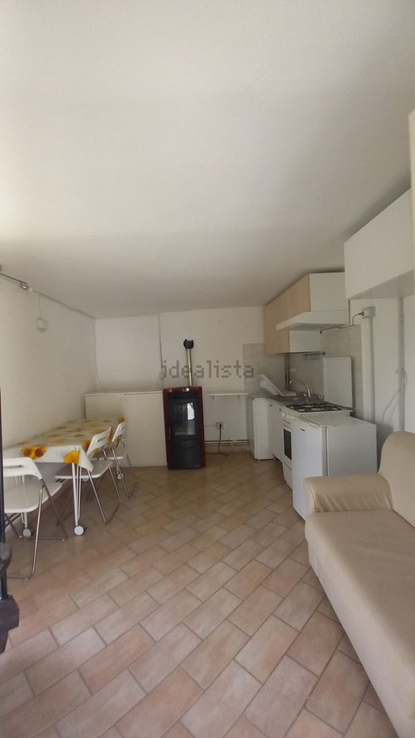 appartamento in vendita a Foligno in zona Colle San Giovanni