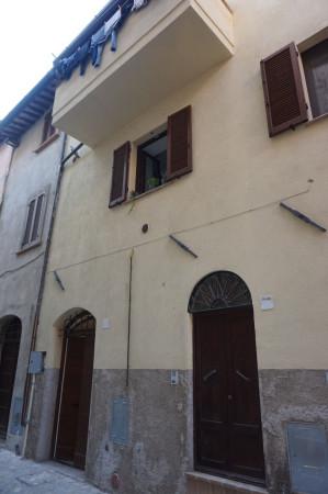 casa indipendente in vendita a Foligno