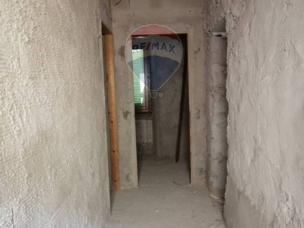 casa indipendente in vendita a Foligno in zona Colfiorito
