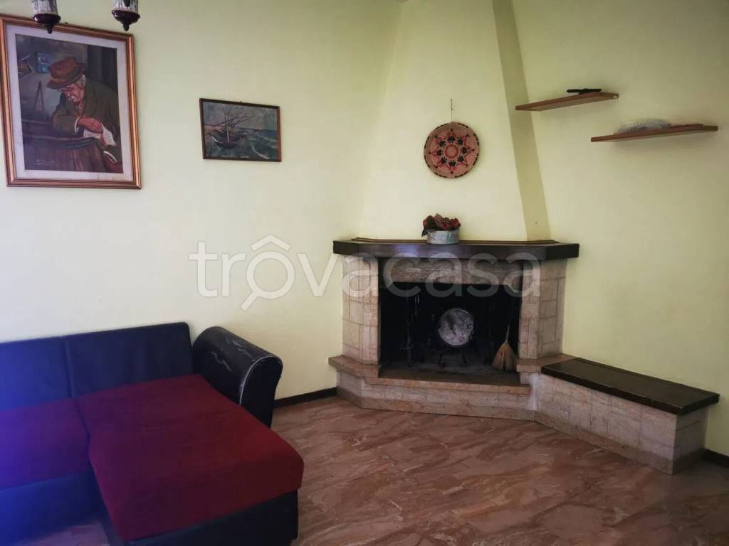 appartamento in vendita a Foligno in zona Camino