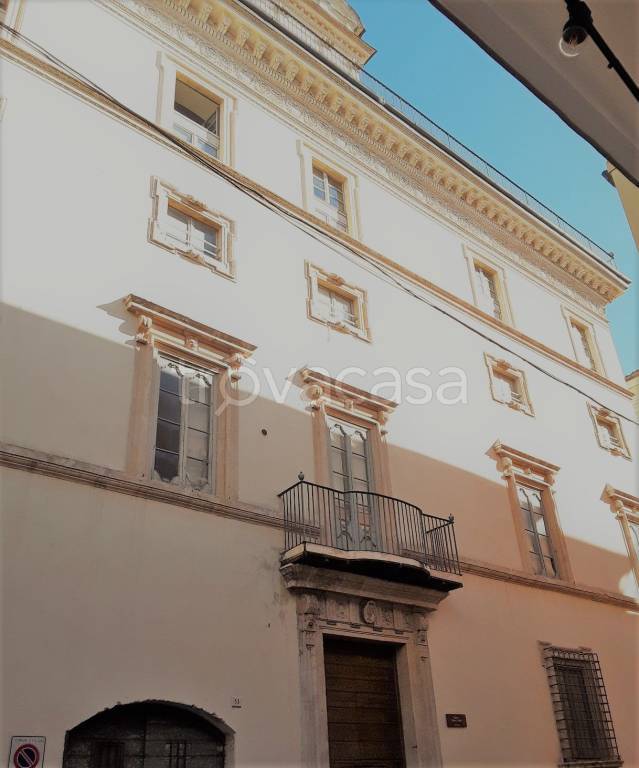 appartamento in vendita a Foligno in zona Camino