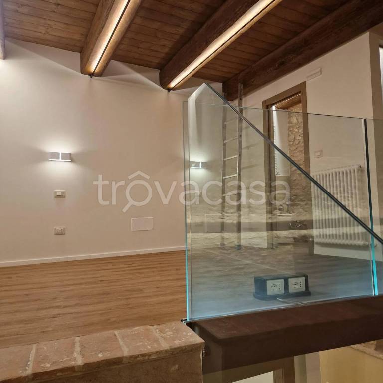 appartamento in vendita a Foligno in zona Carpello