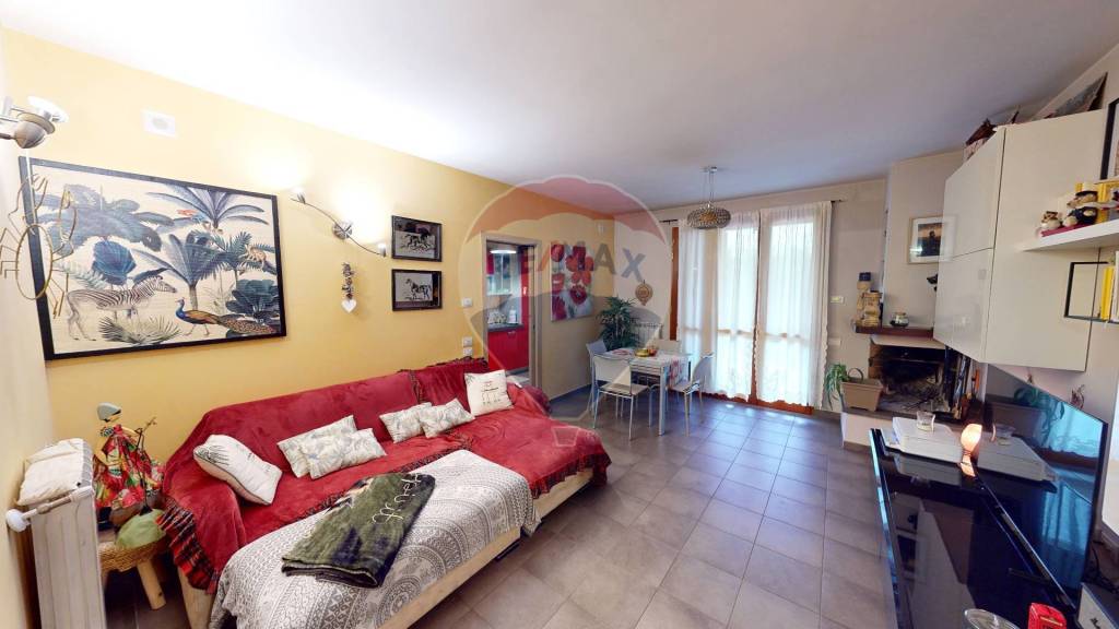 appartamento in vendita a Foligno in zona Camino