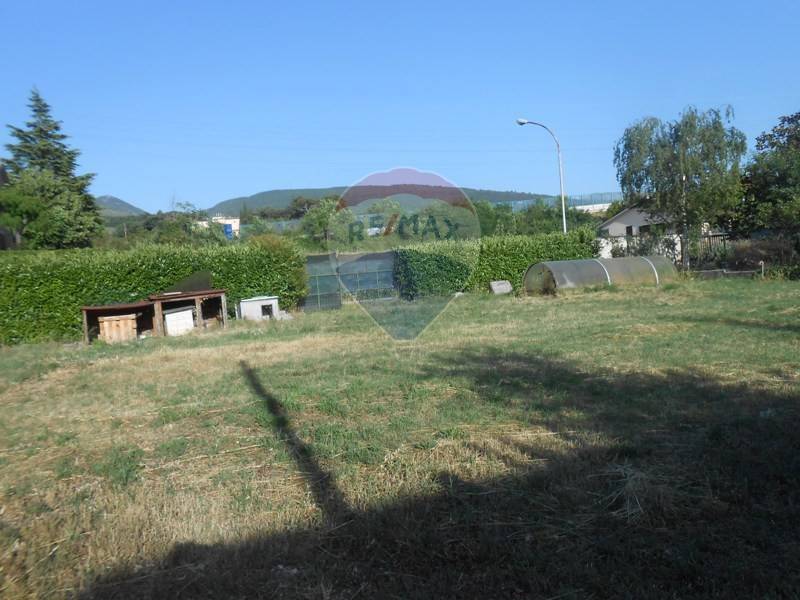 casa indipendente in vendita a Foligno