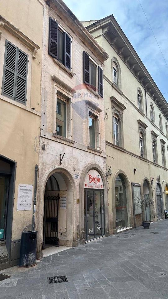 appartamento in vendita a Foligno