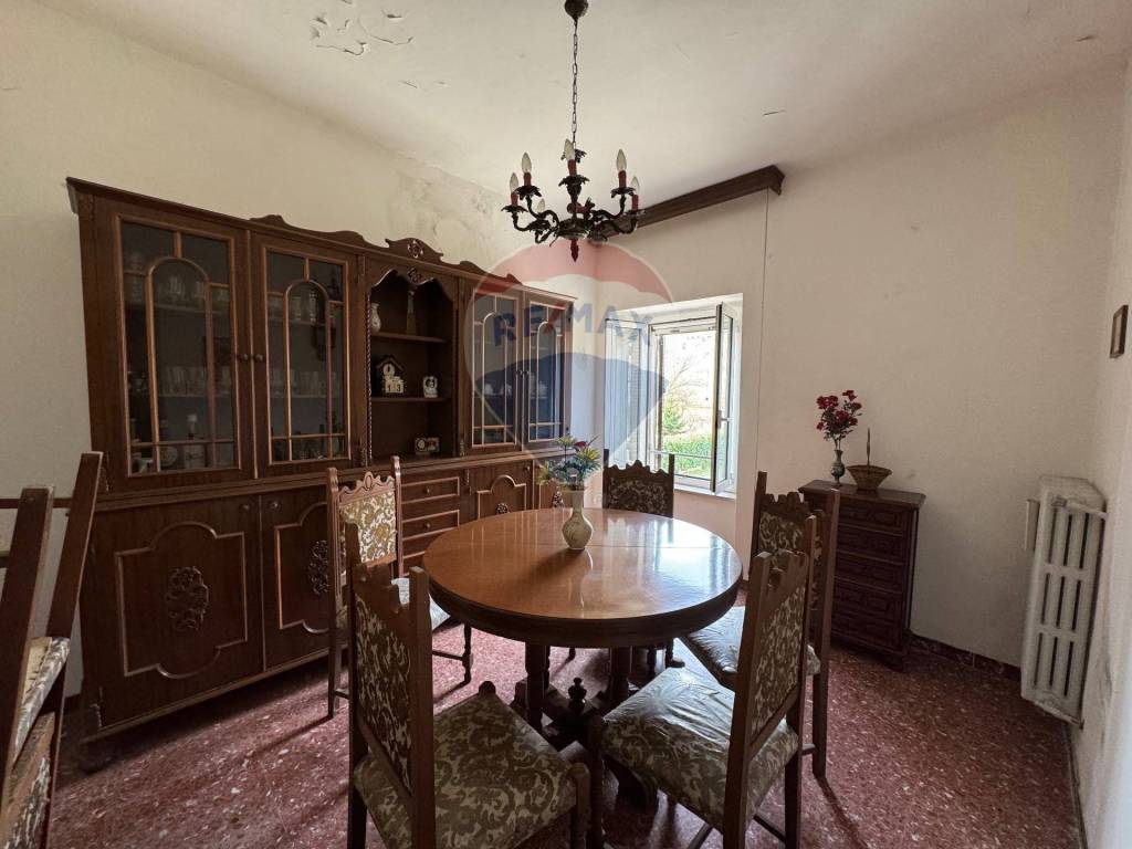 casa indipendente in vendita a Foligno in zona Colfiorito