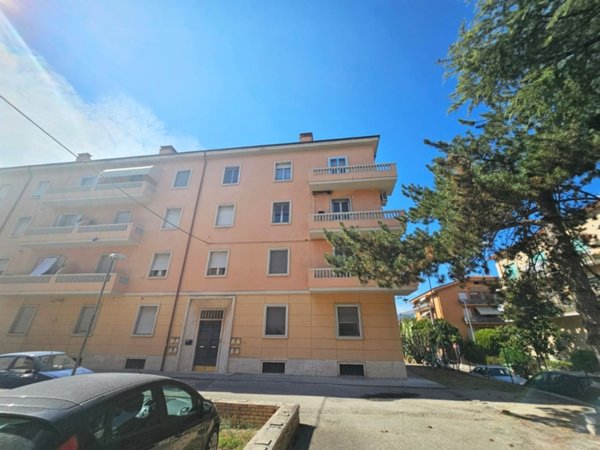 appartamento in vendita a Foligno in zona Budino
