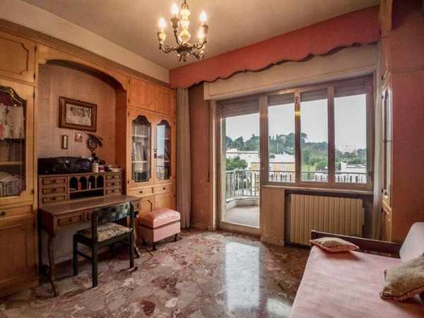 casa indipendente in vendita a Foligno in zona Vescia