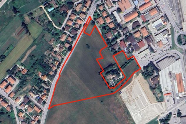 terreno agricolo in vendita a Foligno in zona Sterpete
