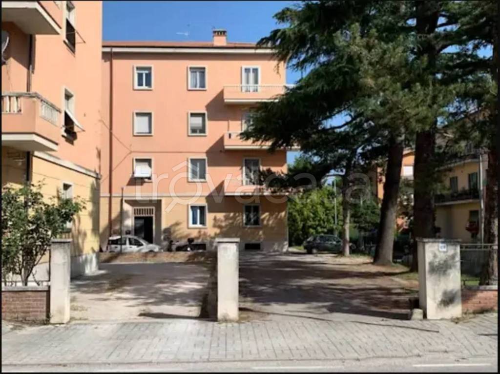 appartamento in vendita a Foligno in zona Camino
