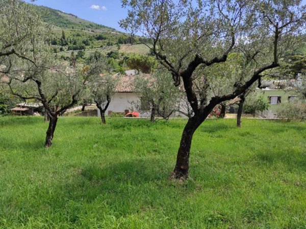 terreno edificabile in vendita a Foligno