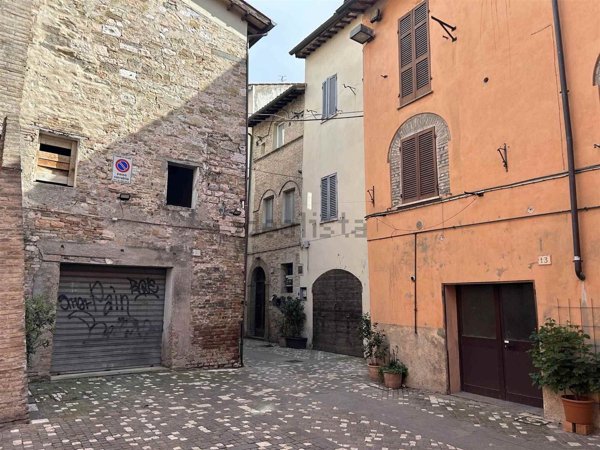 appartamento in vendita a Foligno