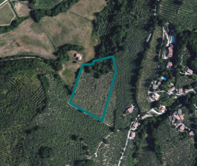 terreno agricolo in vendita a Foligno in zona Treggio