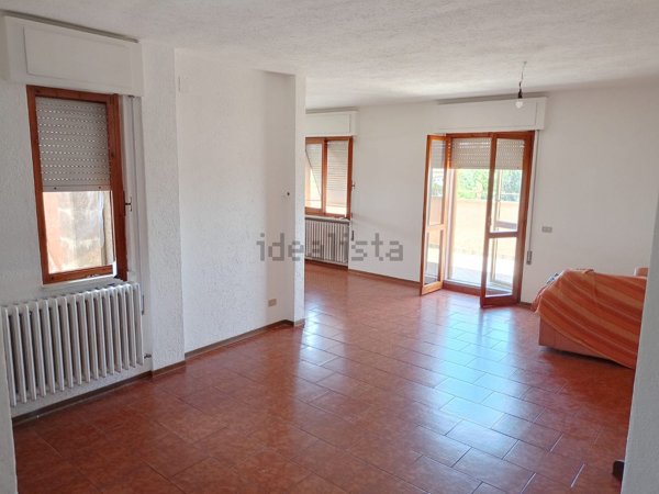 appartamento in vendita a Foligno in zona Sant'Eraclio