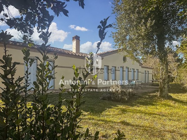 casa indipendente in vendita a Foligno