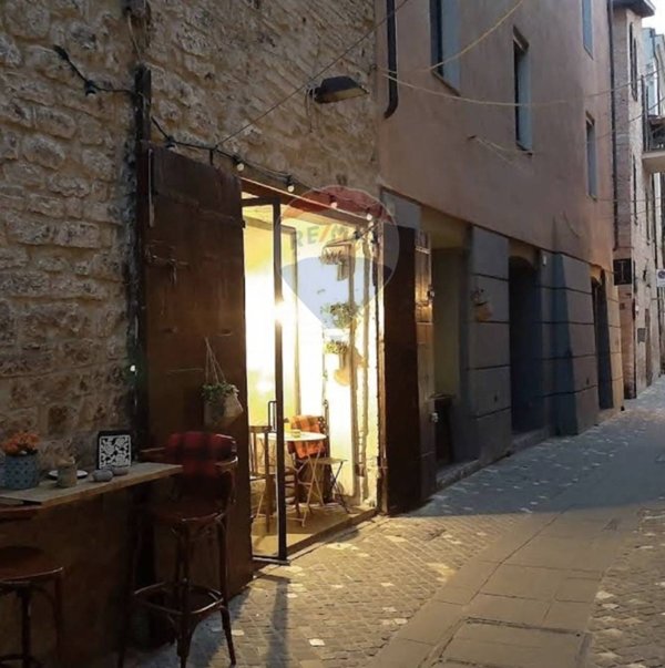 trivano in vendita a Foligno
