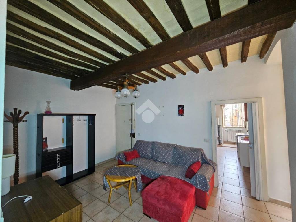 appartamento in vendita a Foligno in zona Camino