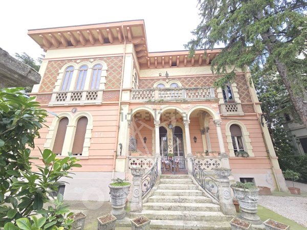 appartamento in vendita a Foligno in zona Camino