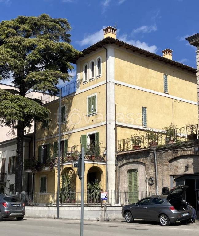 appartamento in vendita a Foligno