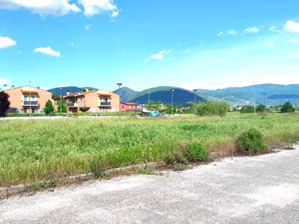terreno agricolo in vendita a Foligno in zona Corvia